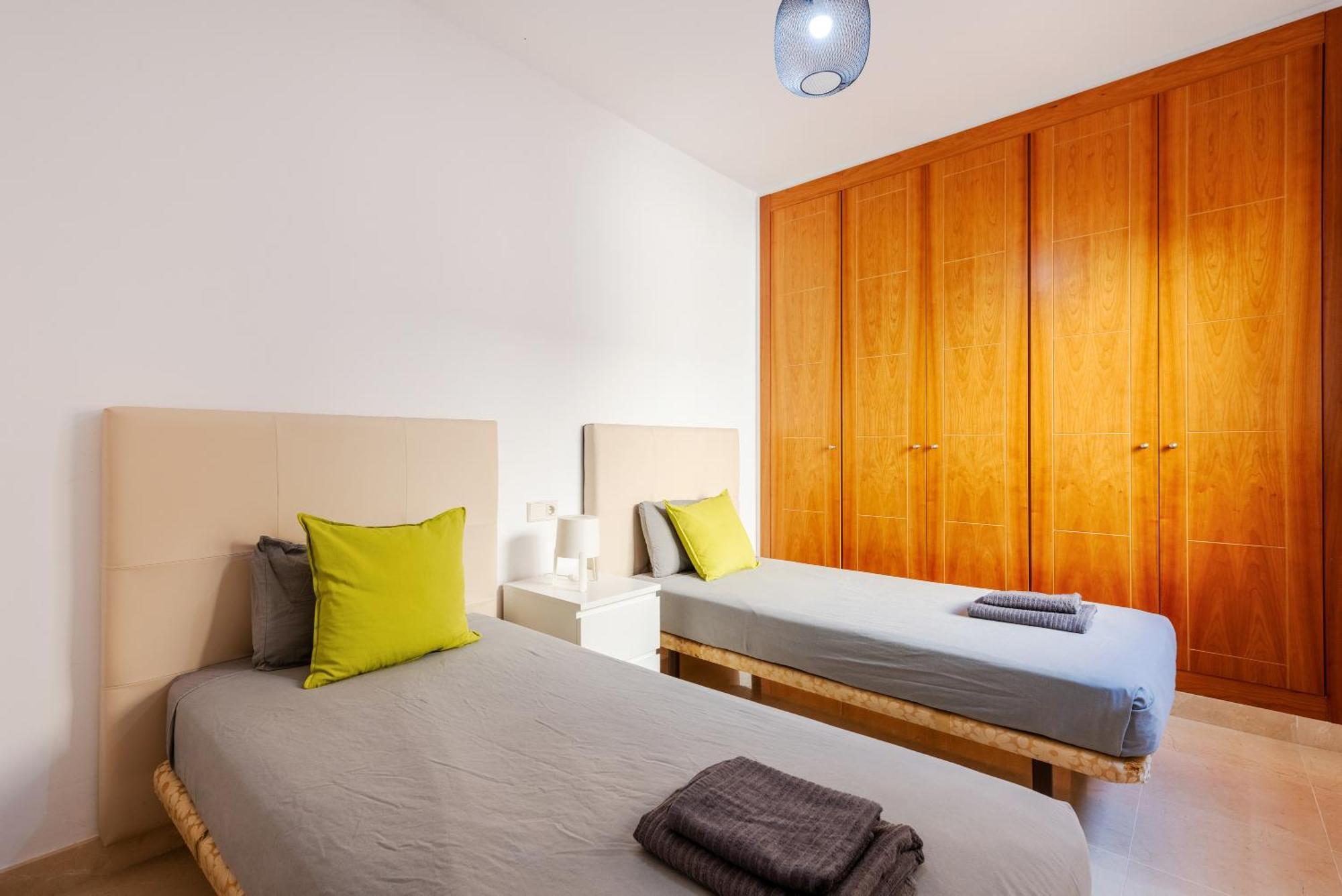 El Atico De La Montana Apartment Malaga Exterior photo